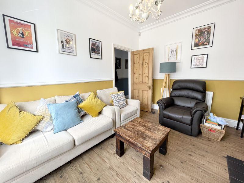 Riland Road, Sutton Coldfield, B75 7AT 3 bed semidetached house £350,000