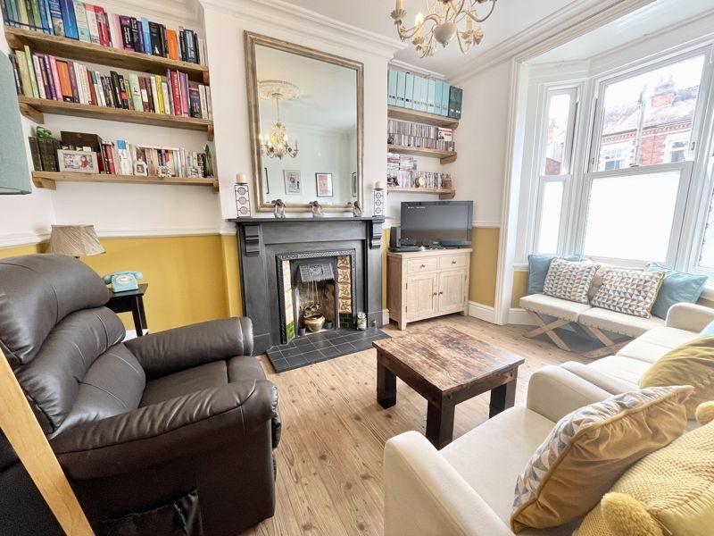Riland Road, Sutton Coldfield, B75 7AT 3 bed semidetached house £350,000