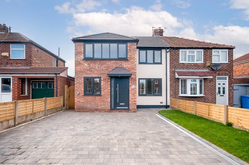 Alder Road, Woolston, Warrington, WA1 4 bed semidetached house £325,000