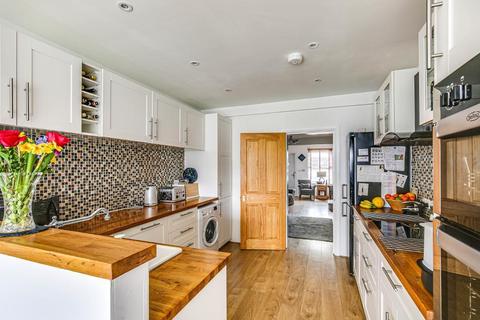 16 Haling Road, South Croydon, CR2 6HS
