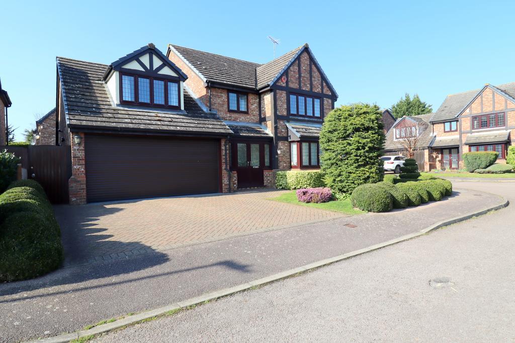 Milburn Close, Barton Hills, Luton... 4 bed detached house £700,000