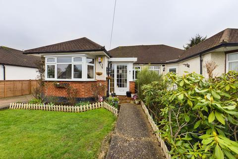 6 Ashley Close, Pinner, HA5 3UF