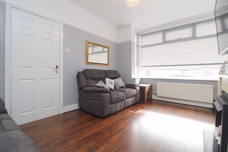 Hillside Close, Bootle 3 bed semidetached house £155,000