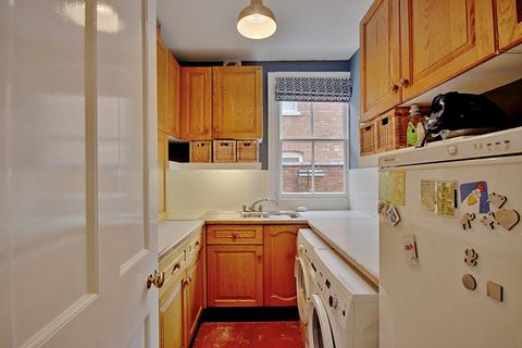 38 Shrubbery Avenue, Worcester, WR1 1QH