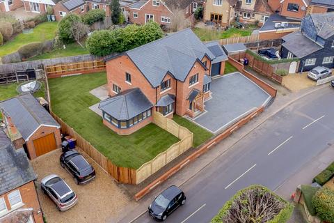 5 bedroom detached house for sale - High Street, Kimpton, Hitchin, Hertfordshire