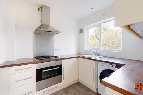 231 Turnpike Link, Croydon, CR0 5NW