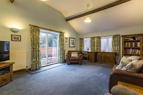 Lynby Wellow Road, Eakring, Newark, NG22 0DF