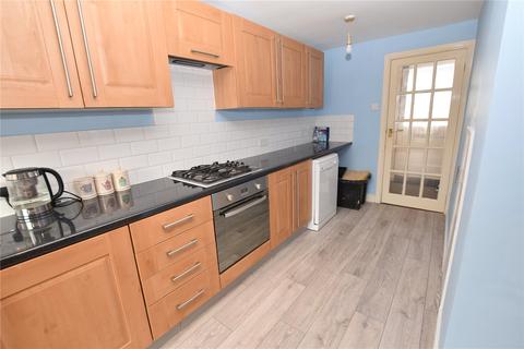 3 bedroom terraced house for sale - Stonecliffe Green, Leeds
