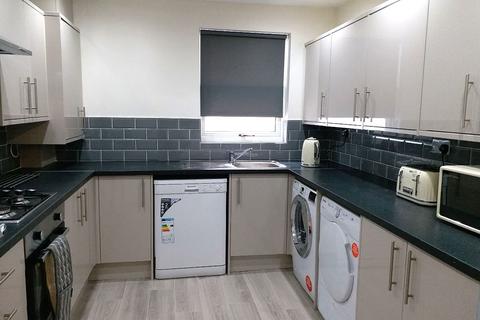 4 bedroom terraced house to rent - Romer Road, Liverpool
