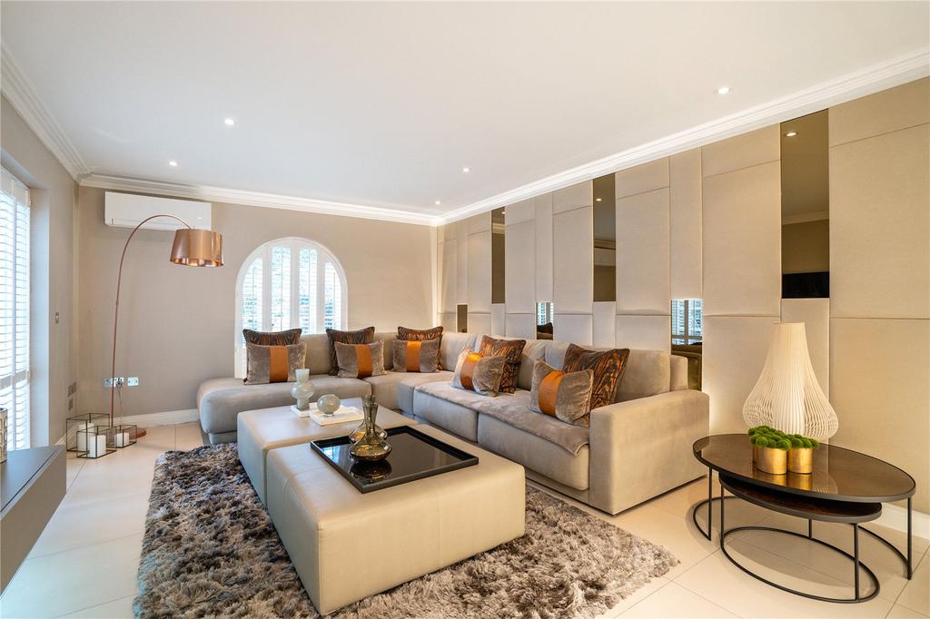 Sitting Area