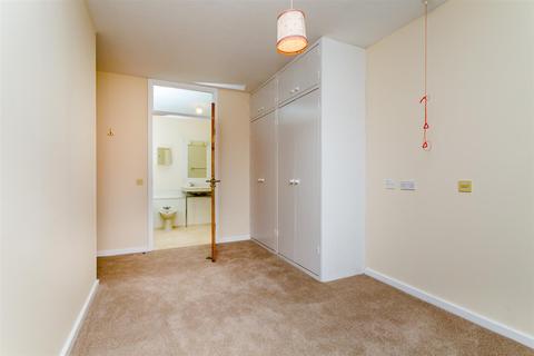 2 bedroom retirement property for sale - Greyfriars Court, Lewes