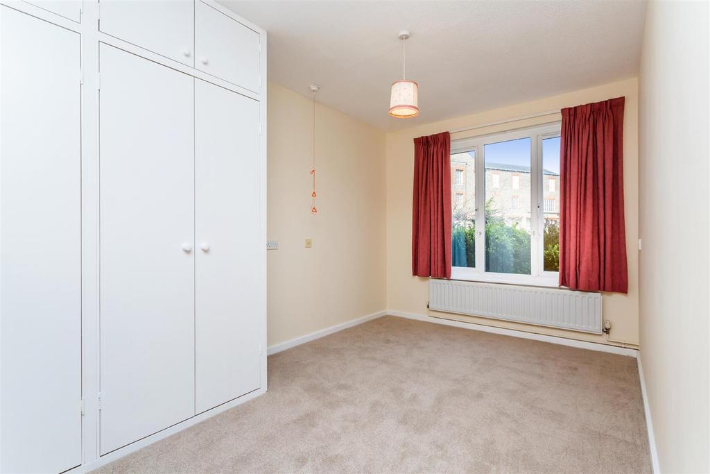 Grey Friars Court Flat 7-2-1.JPG