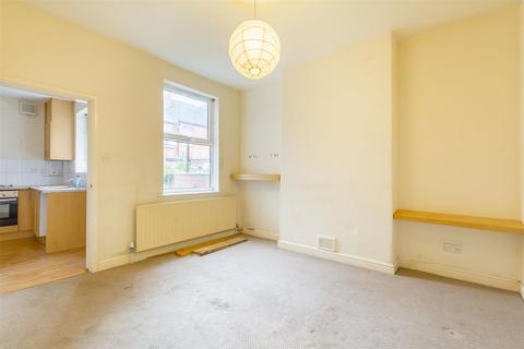 93 Birrell Road, Forest Fields, Nottingham, NG7 6LU