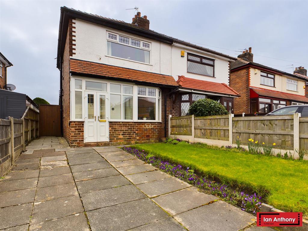 Ryburn Road, Ormskirk 2 bed semidetached house £195,000