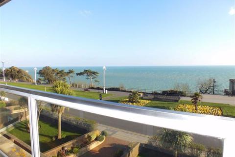 18 Carlton Leas, Folkestone, CT20 2DJ