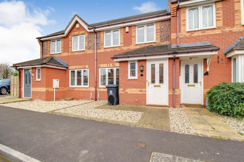 Mead Road, Abbeymead, Gloucester 2 bed terraced house £239,950
