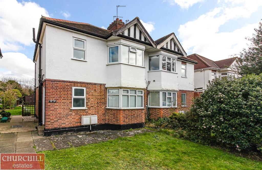 Onslow Gardens, South Woodford 1 bed flat £335,000