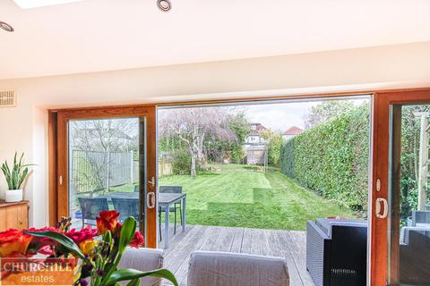 42 Cheyne Avenue, London, E18 2DR