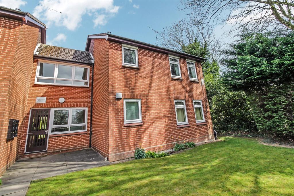 Arlidge Crescent, Kenilworth, CV8 2NS 1 bed flat - £575 pcm (£133 pw)