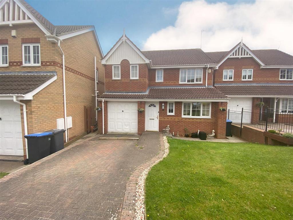 Edgewood Court, Sacriston, Durham 4 bed detached house for sale £225,000