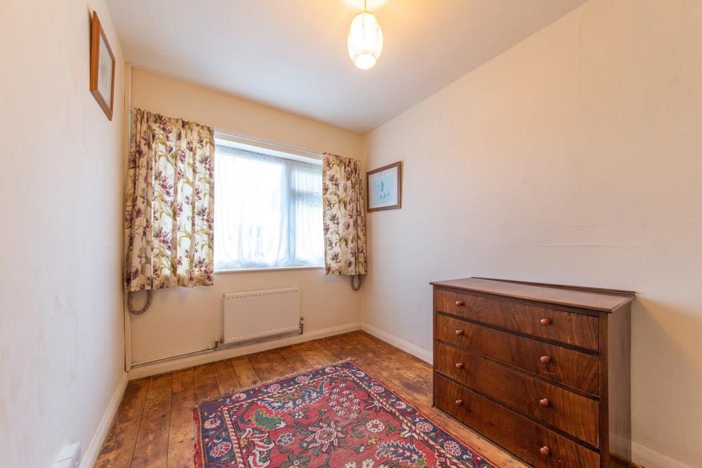 6 Bringewood Close LOW RES-18.jpg