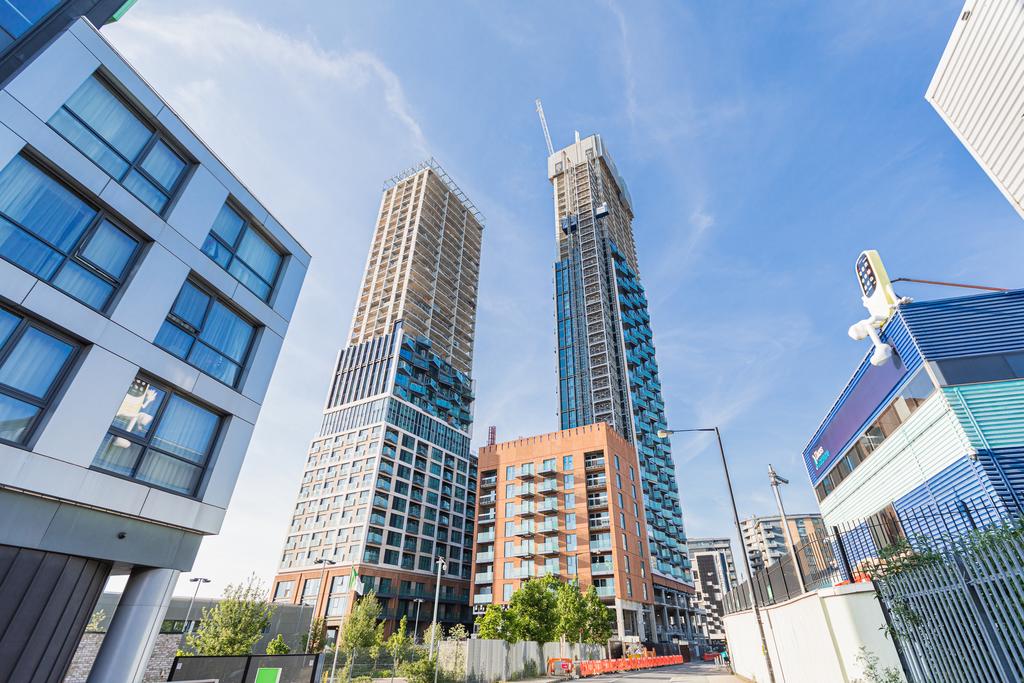 Portal Way, North Acton, W3 1 bed apartment £570,000