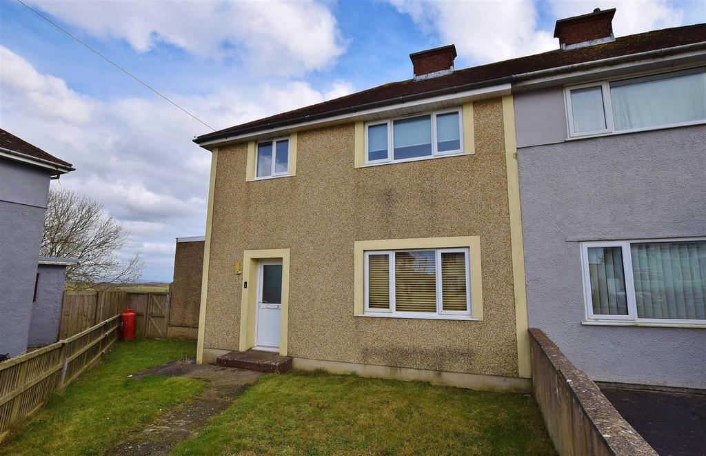 The Close, Johnston, Haverfordwest 3 bed semi-detached house - £170,000