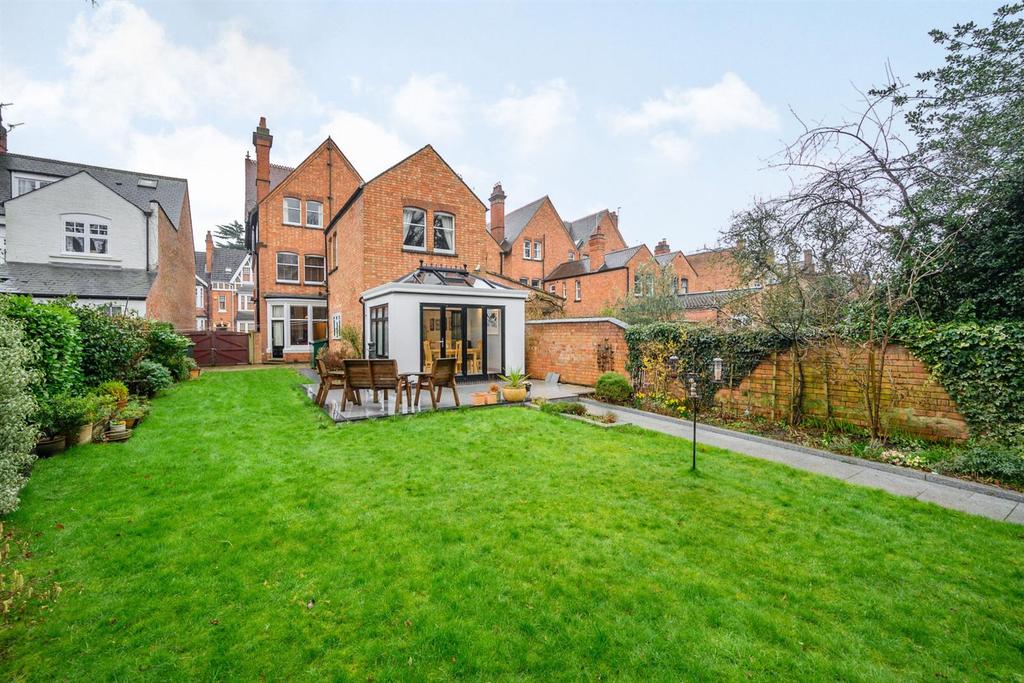 Elsee Road, Rugby, Warwickshire, CV21... 6 bed townhouse £750,000