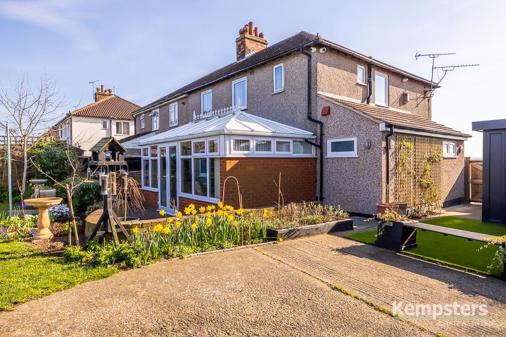 Rear Garden 19.jpg