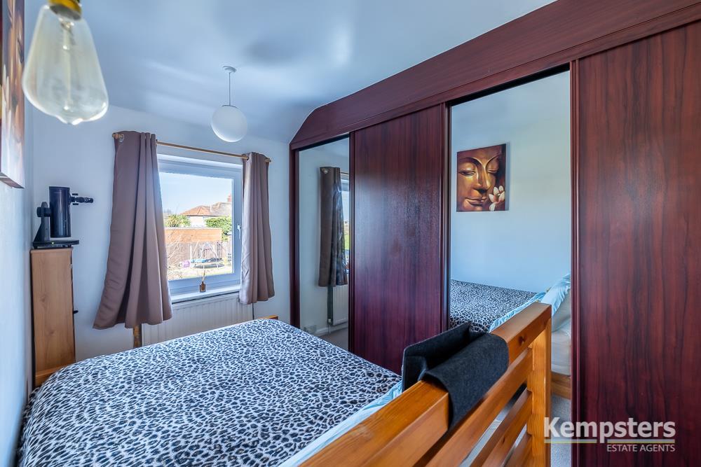 Bedroom 3.jpg