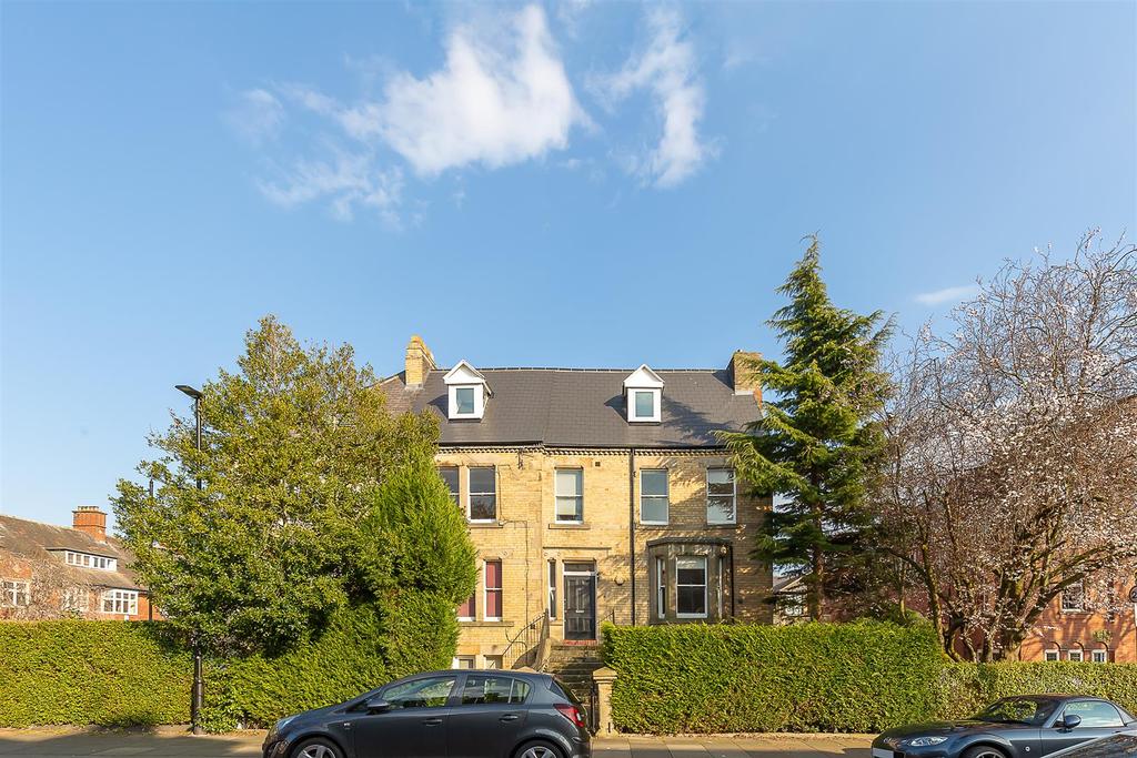 Eskdale Terrace, Jesmond, Newcastle... 2 bed flat £235,000