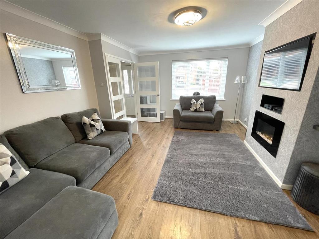 Weymouth Close, Liverpool 4 bed semidetached house £325,000