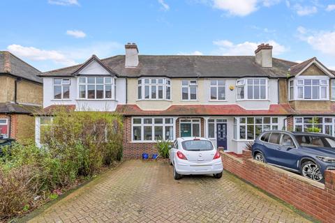 10 Braemar Road, Worcester Park, KT4 8SW