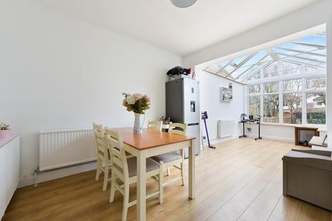 10 Braemar Road, Worcester Park, KT4 8SW