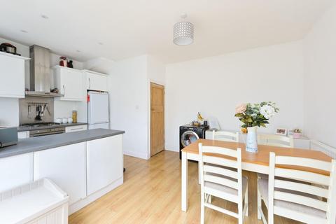 10 Braemar Road, Worcester Park, KT4 8SW
