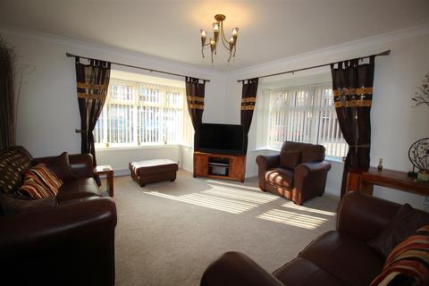 33 Hamilton Close, Newton Aycliffe, DL5 4DB