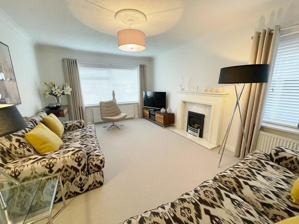 Broadwood Way, Lytham 2 bed detached bungalow for sale £430,000