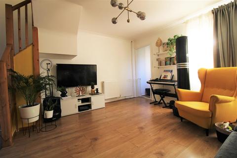 55 Bridle Drive, Clapham, Bedford, MK41 6BB