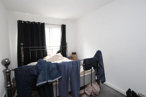 2 bedroom flat to rent, London Road, Hemel Hempstead