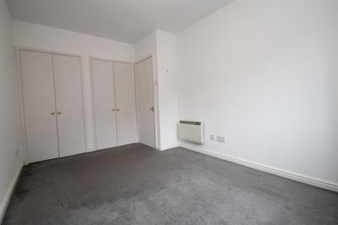 2 bedroom flat to rent, London Road, Hemel Hempstead