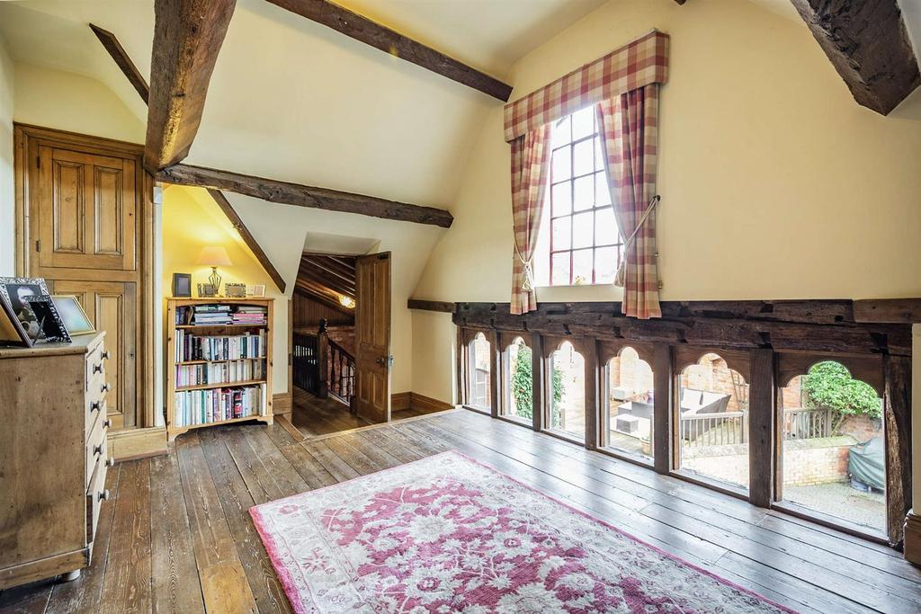 8494237-interior51-800.jpg
