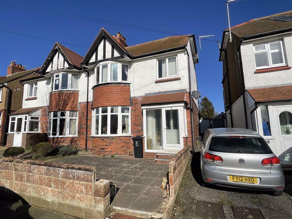 Cranmer Avenue, Hove, East Sussex 3 bed semidetached house £550,000