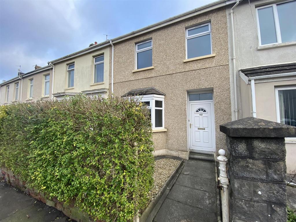 Lakefield Road, Llanelli 3 bed terraced house £700 pcm (£162 pw)