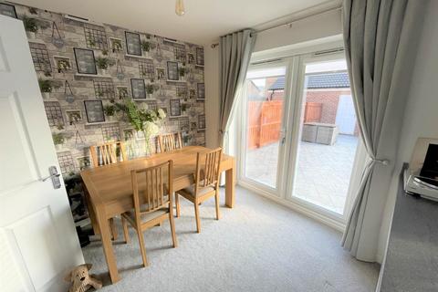 2 Burdon Avenue, Hemlington, Middlesbrough, TS8 9GS