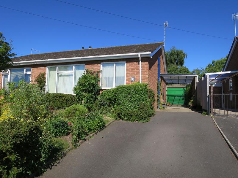 45 Bredon Grove, Malvern, Worcestershire, WR14 2 bed semidetached
