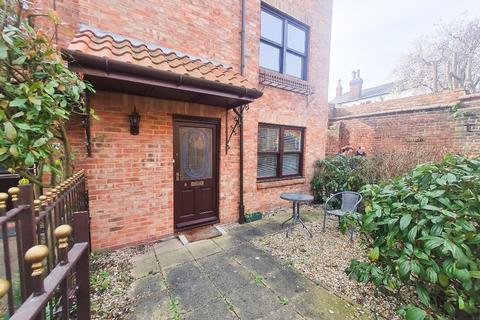 2 bedroom maisonette to rent, Wainwell Mews, Lincoln, LN2