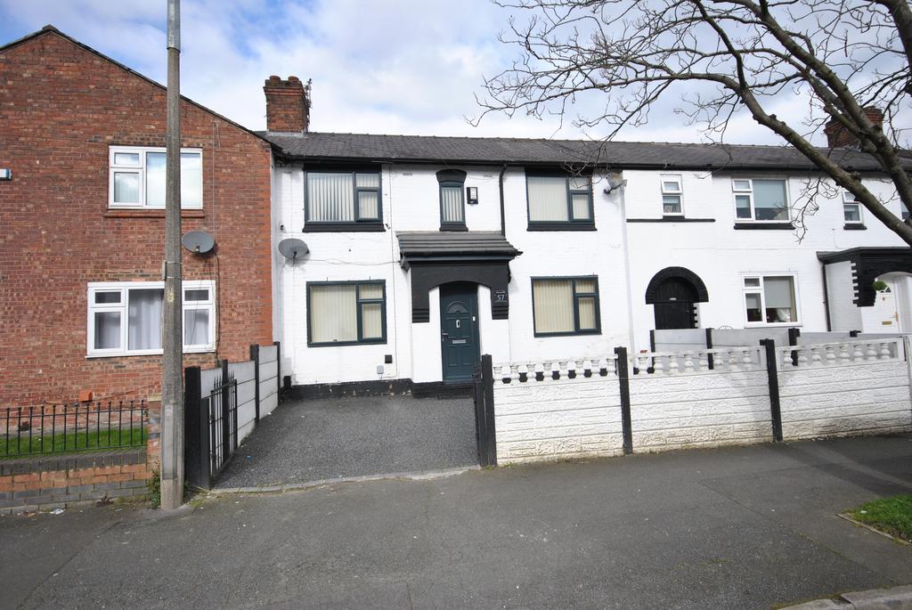 Westwood Crescent, Eccles M30 3 bed terraced house £200,000