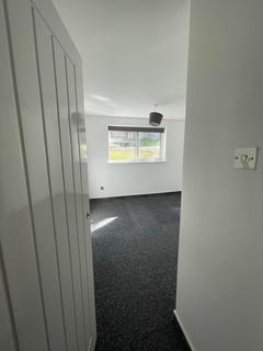 1 bedroom flat to rent, Rutland Court, LU