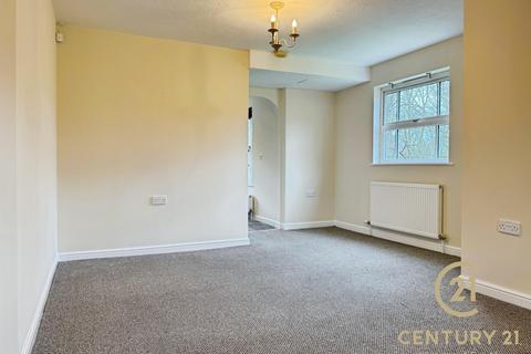 2 bedroom flat to rent, Pennyford Drive, Mossley Hill, Liverpool, L18