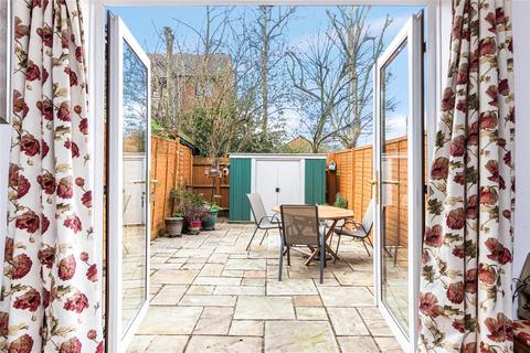 38 Abbey Drive, London, SW17 9PN